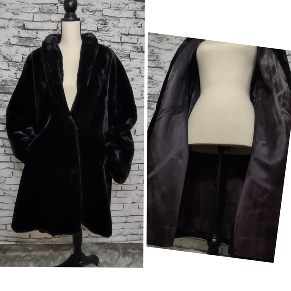 Faux Fur coat - Picture 3 of 5